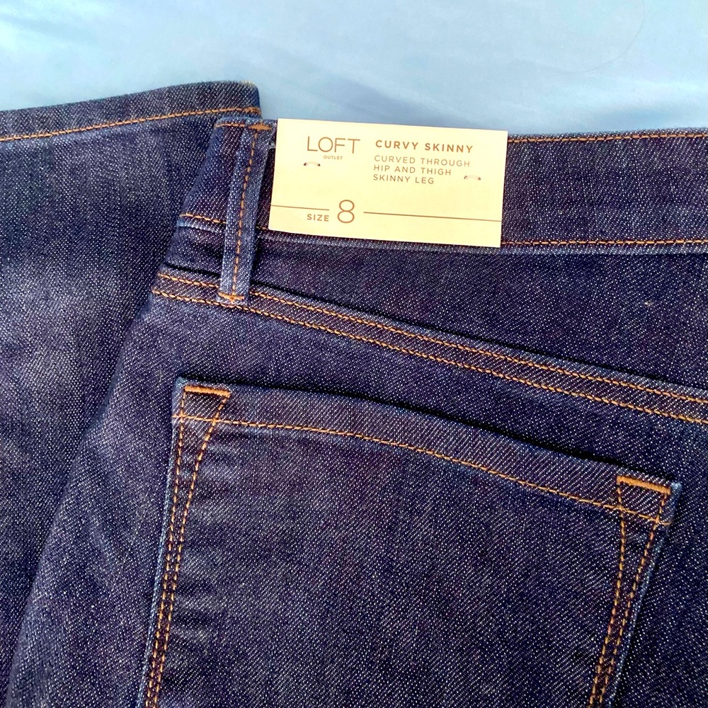 Woman’s Ann Taylor Jeans Size 8